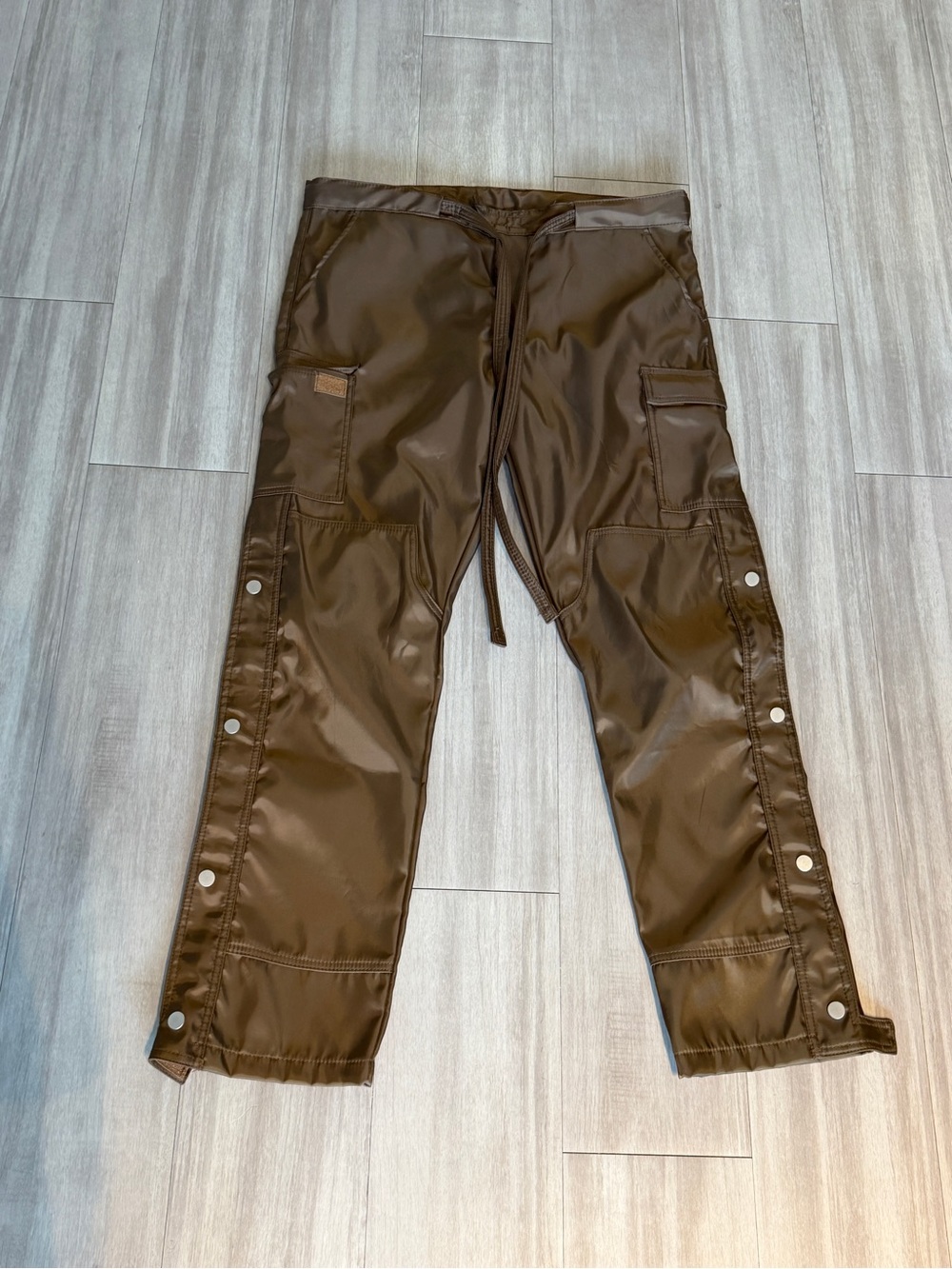 Men's Brown Cargo Track Pants with Snap Sides Size 36/32